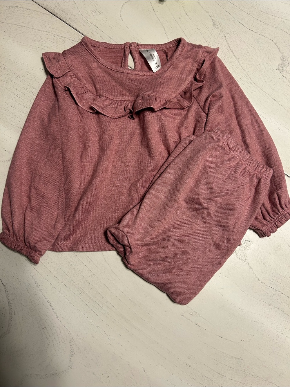 Modern moments two piece set